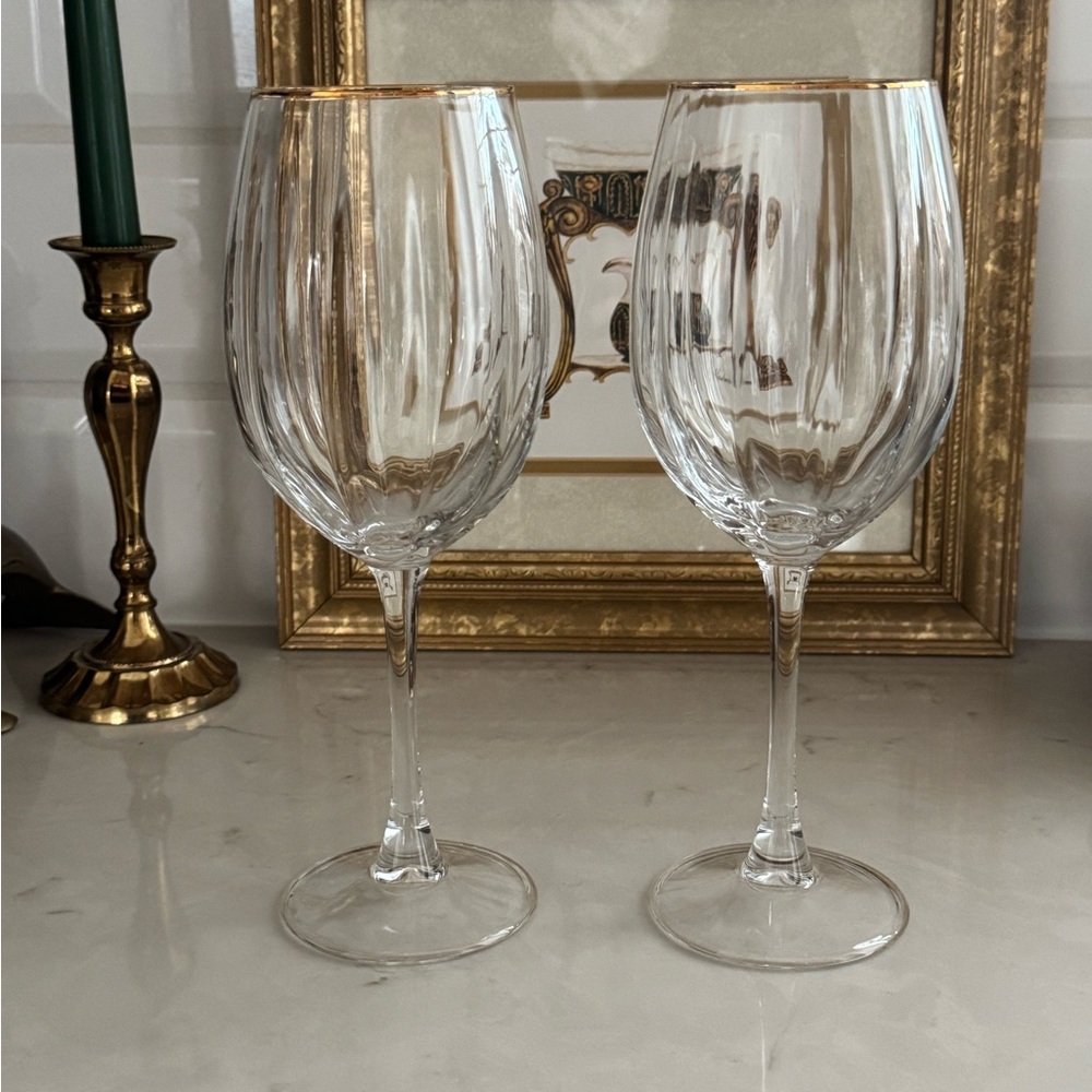 Thyme & Table Scalloped Wine Glass Set with Gold Rim Set of 2